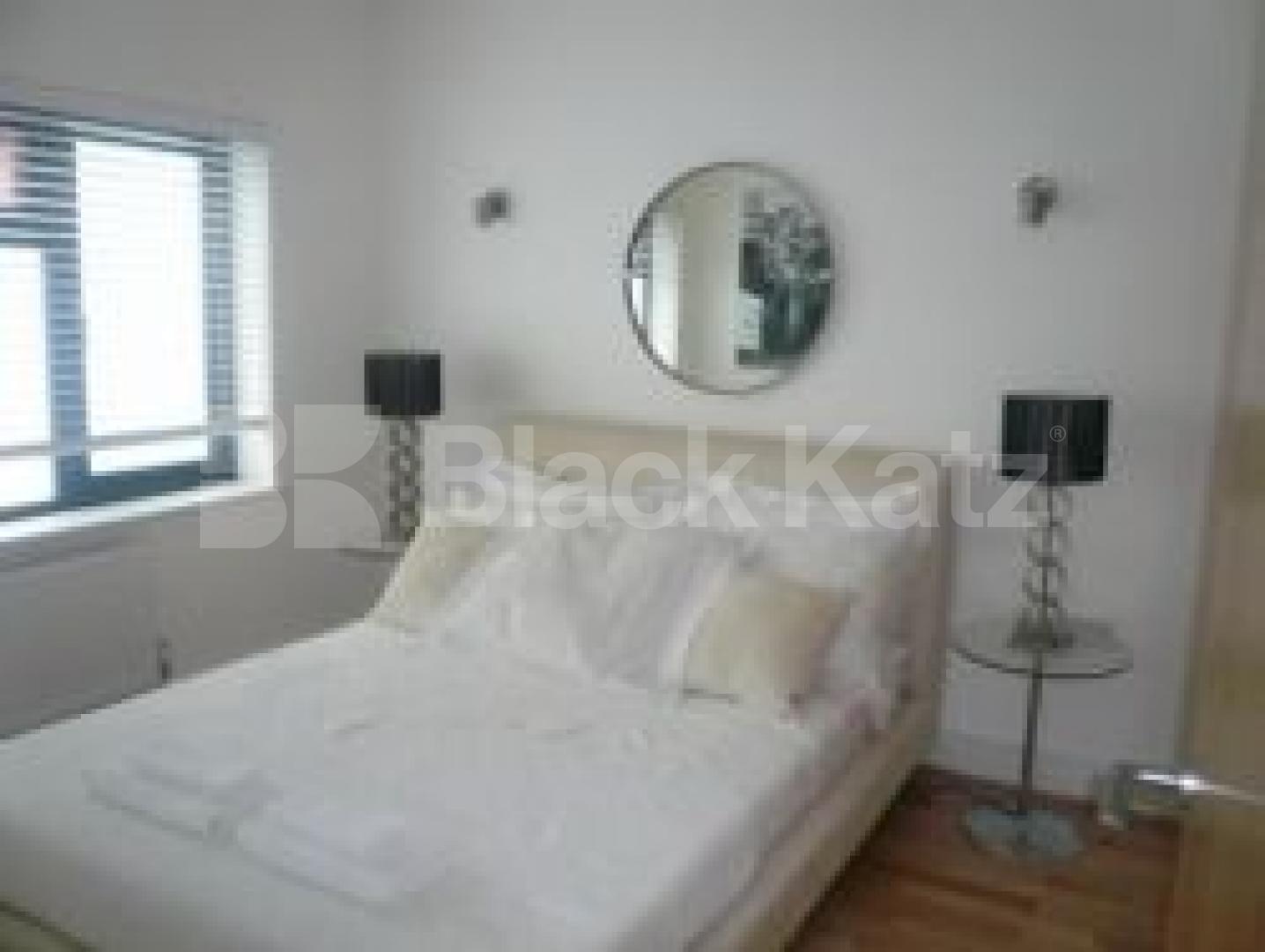 			3 Bedroom, 1 bath, 1 reception House			 Black Boy Lane, TOTTENHAM